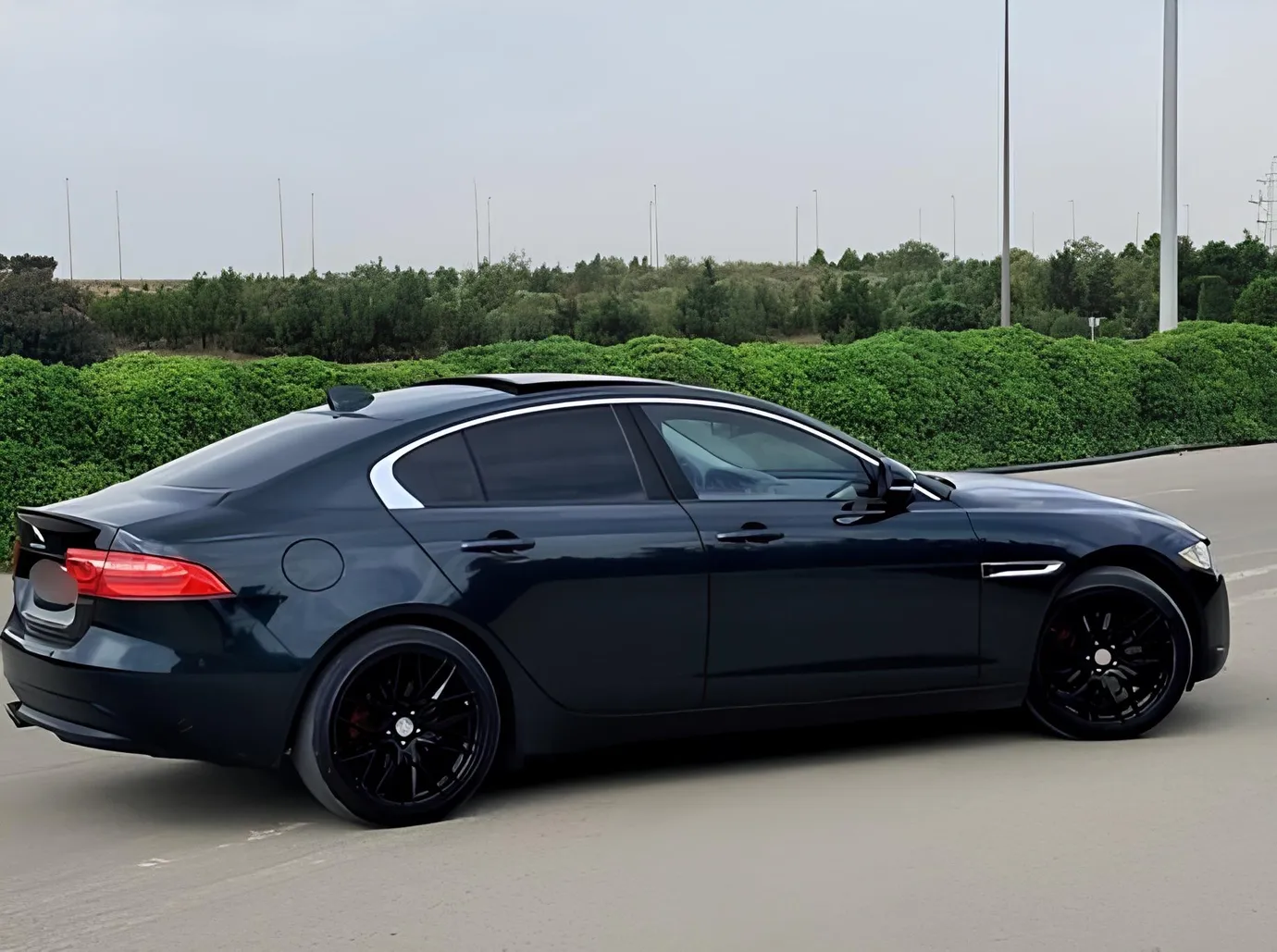 Jaguar XE, 2.0 L, 2017 год, 234 351 km, Баку - Цена: 26 500 ₼ - Tunel.az