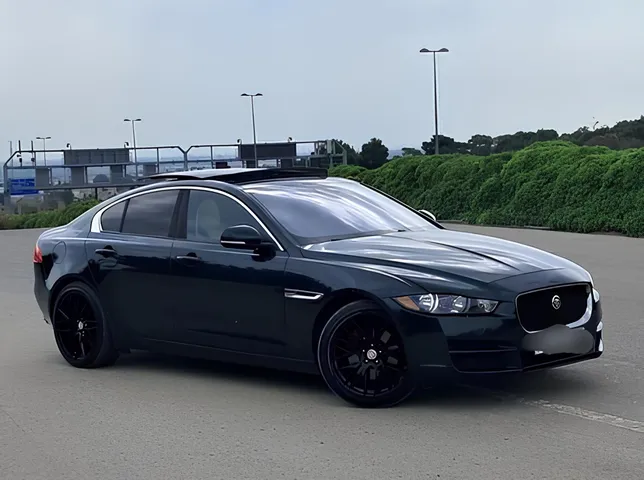 Jaguar XE, 2.0 L, 2017 год, 234 351 km, Баку - Цена: 26 500 ₼ - Tunel.az