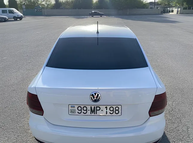 Volkswagen Polo, 1.6 L, 2017 i̇l, 300 000 km, Bərdə - Qiymət: 13 500 ₼ - Tunel.az