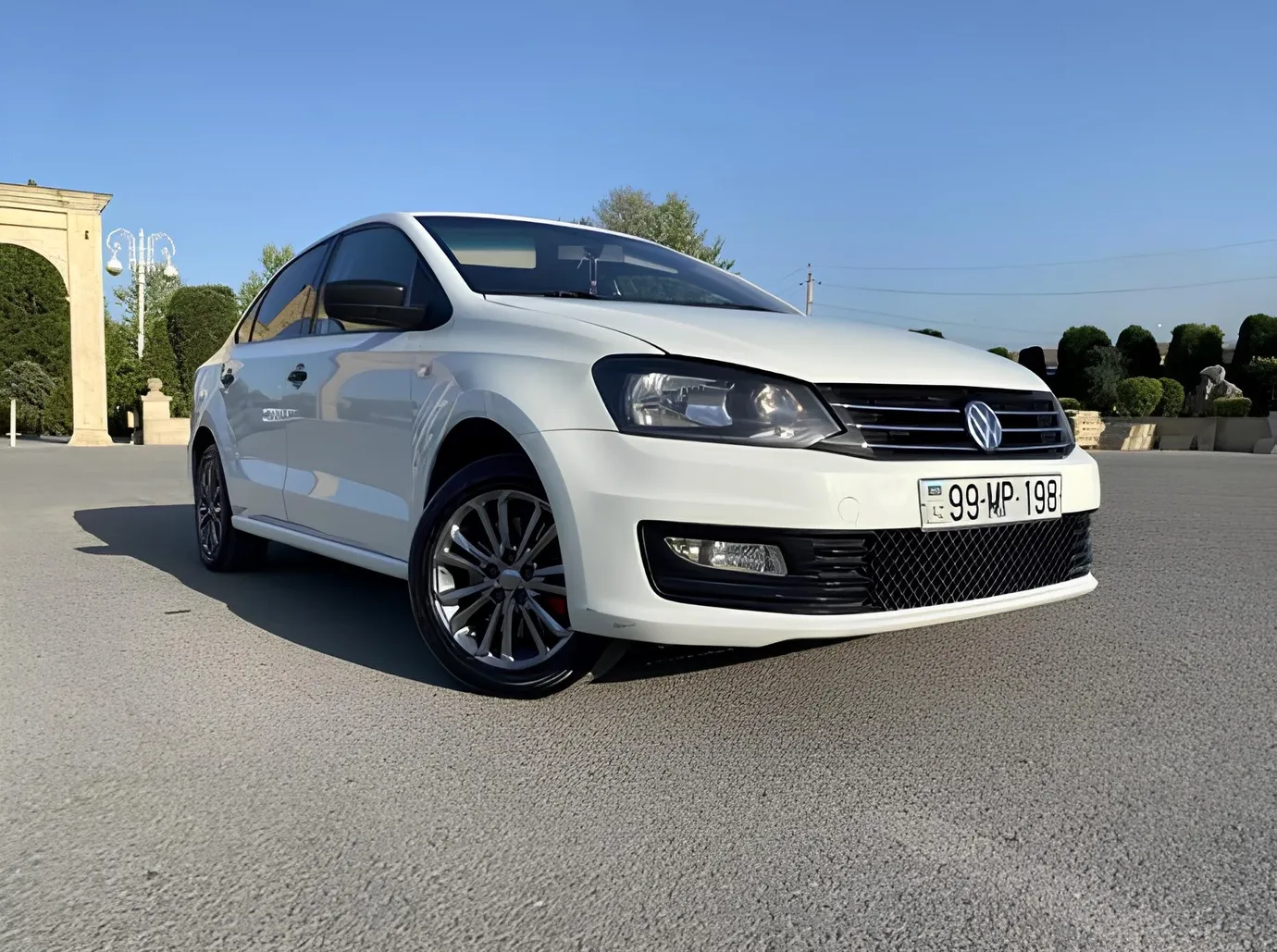 Volkswagen Polo, 1.6 L, 2017 i̇l, 300 000 km, Bərdə - Qiymət: 13 500 ₼ - Tunel.az