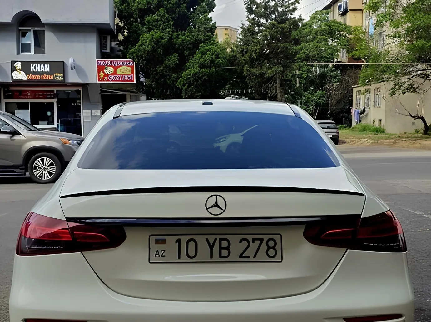 Mercedes E 200 d, 1.6 L, 2020 год, 238 000 km, Баку - Цена: 48 000 ₼ - Tunel.az
