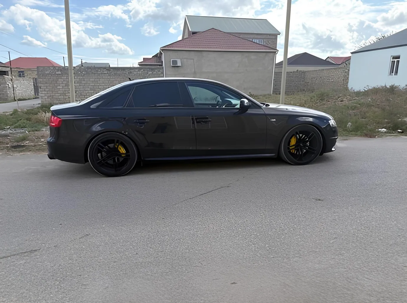 Audi A4, 2.0 L, 2011 year, 250 000 km, Baku - Price: 19 500 ₼ - Tunel.az
