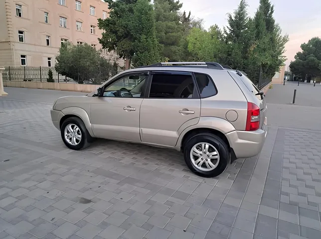 Hyundai Tucson, 2.0 L, 2006 жазыңыз жыл, 209 000 km, Sumgayit - Бағасы: 12 900 ₼ - Tunel.az