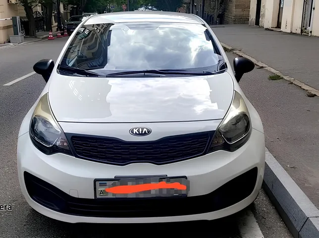 Kia Rio, 1.4 L, 2014 год, 274 968 km, Баку - Цена: 13 900 ₼ - Tunel.az