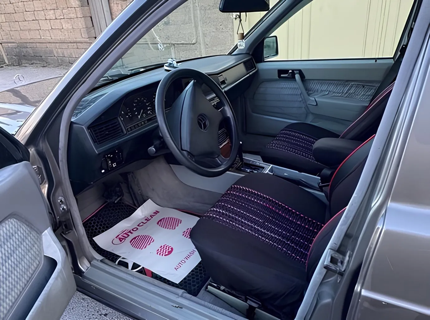 Mercedes 190, 2.3 L, 1992 წელი, 256 000 km, Sabirabad - ფასი: 4 500 ₼ - Tunel.az