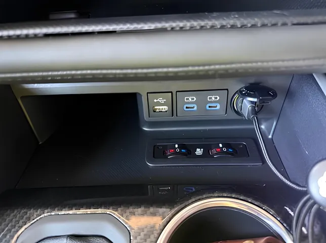 Toyota Highlander, 2.5 L, 2022 year, 60 285 km, Baku - Price: 71 500 ₼ - Tunel.az