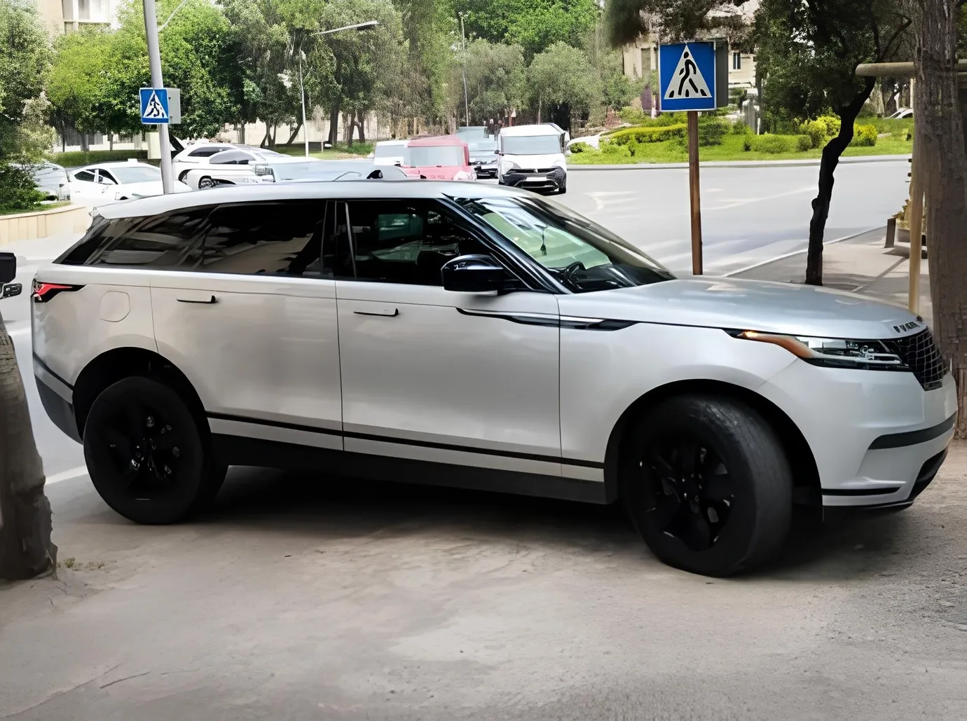 Land Rover RR Velar, 2.0 L, 2019 yil, 95 000 km, Baku - Narxi: 59 000 ₼ - Tunel.az