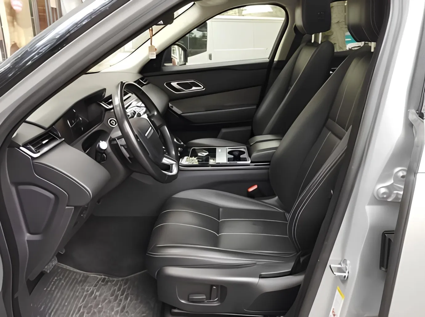 Land Rover RR Velar, 2.0 L, 2019 yil, 95 000 km, Baku - Narxi: 59 000 ₼ - Tunel.az