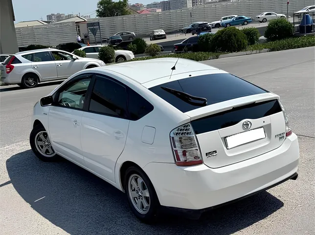 Toyota Prius, 1.5 L, 2008 წელი, 198 000 km, Baku - ფასი: 14 500 ₼ - Tunel.az