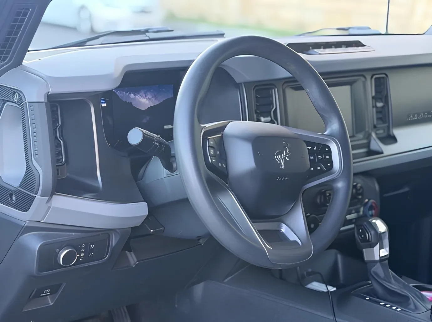 Ford Bronco, 2.3 L, 2022 год, 110 000 km, Баку - Цена: 58 000 ₼ - Tunel.az