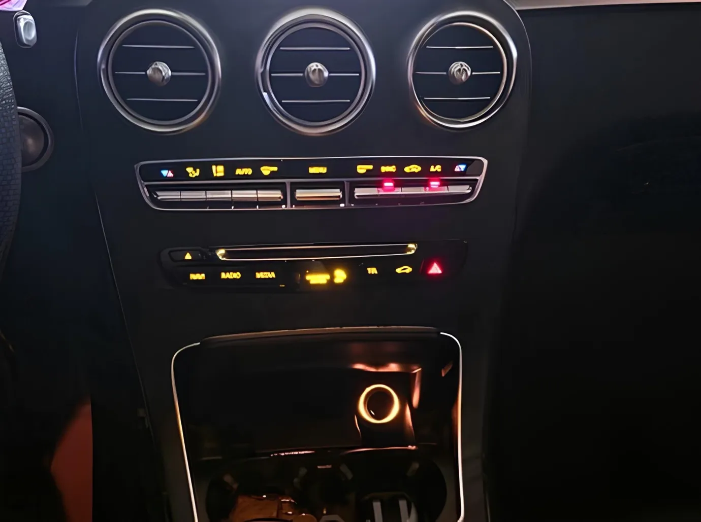 Mercedes GLC 300, 2.0 L, 2018 year, 144 000 km, Baku - Price: 39 800 ₼ - Tunel.az