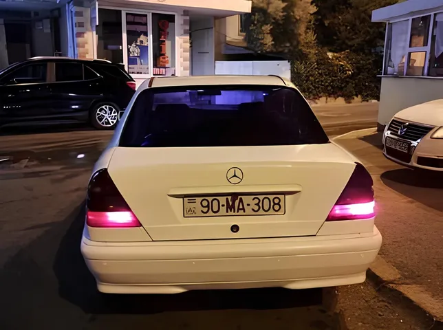 Mercedes C 180, 1.8 L, 1998 year, 367 000 km, Baku - Price: 10 200 ₼ - Tunel.az