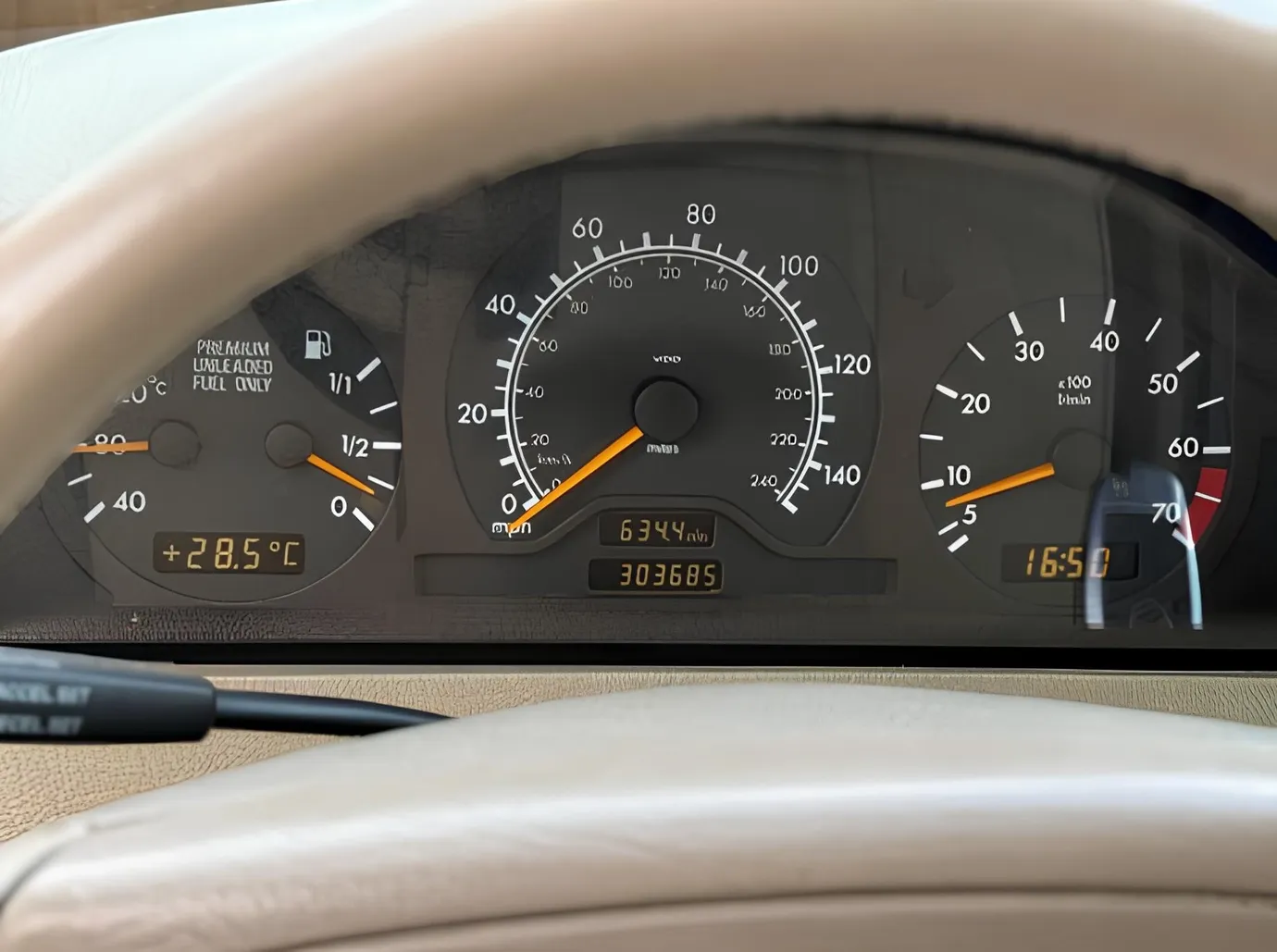 Mercedes C 230, 2.3 L, 1997 i̇l, 488 734 km, Yevlax - Qiymət: 12 200 ₼ - Tunel.az