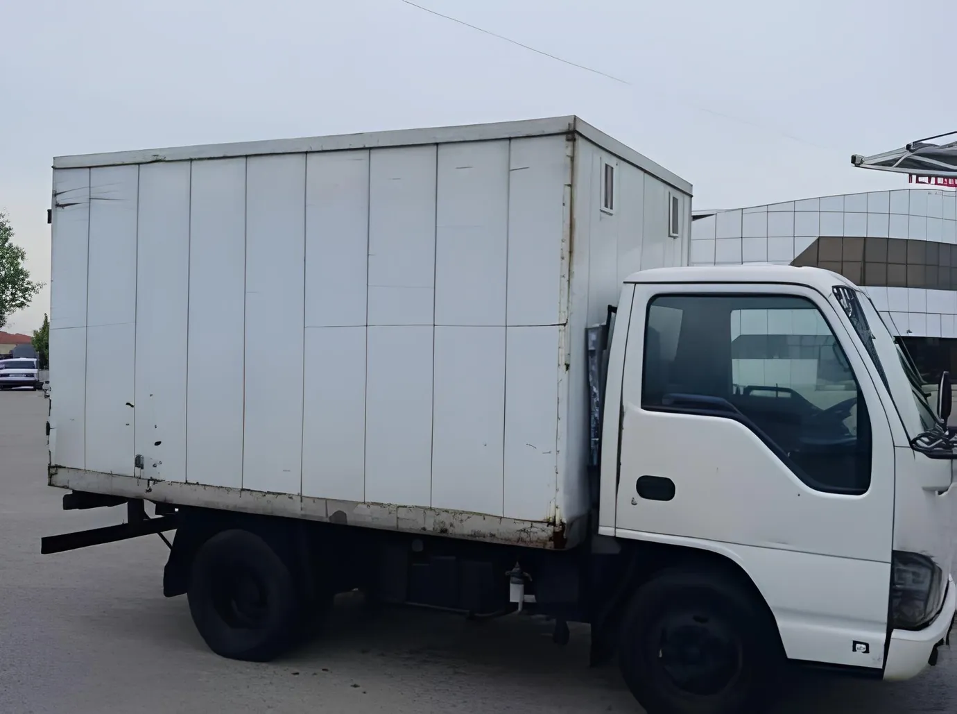 Isuzu NKR 55 E, 2.8 L, 2008 i̇l, 200 000 km, Yevlax - Qiymət: 11 500 ₼ - Tunel.az