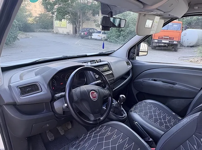 Fiat Doblo, 1.4 L, 2014 год, 300 000 km, Баку - Цена: 11 300 ₼ - Tunel.az