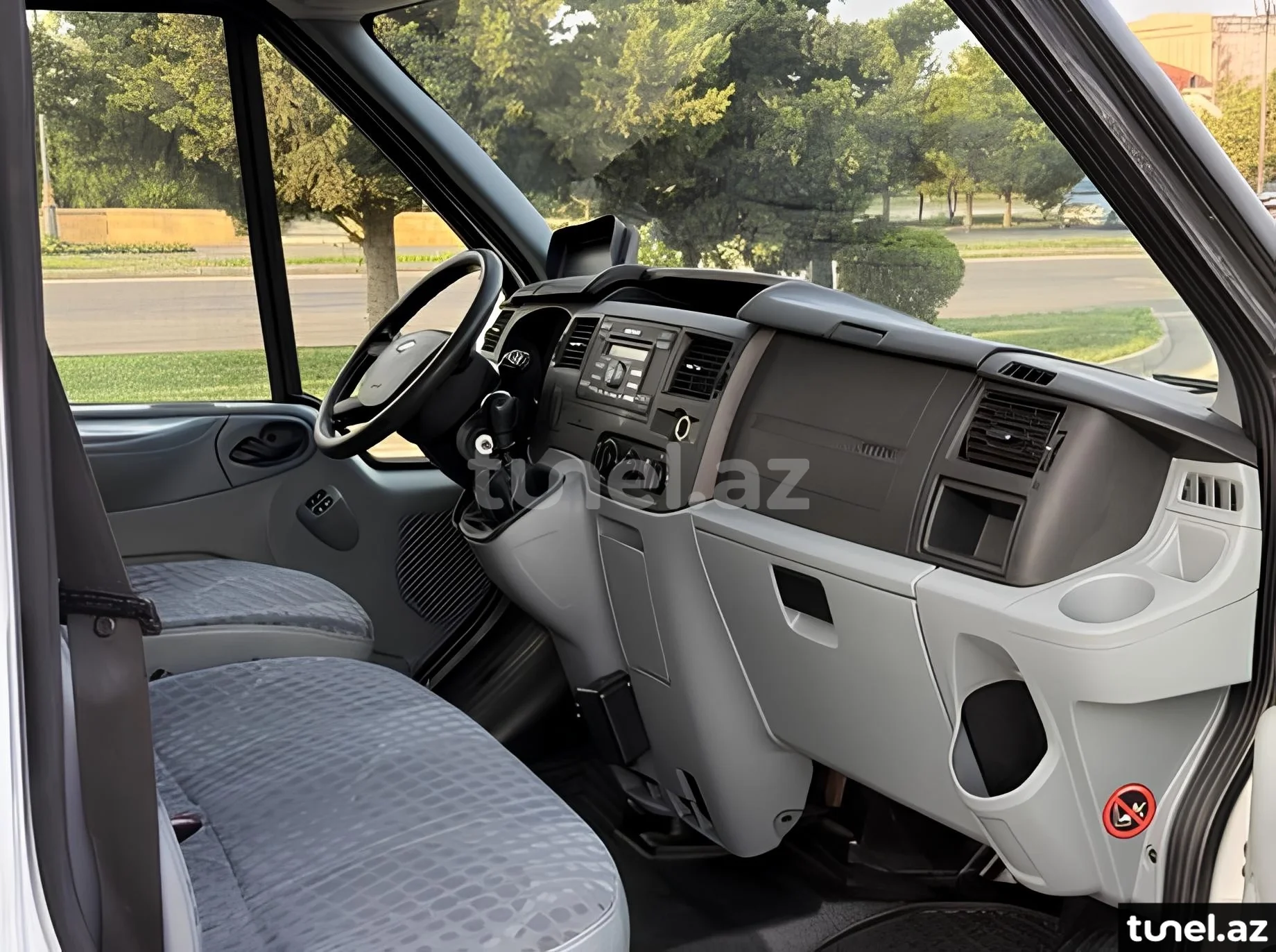 Ford Transit 2009