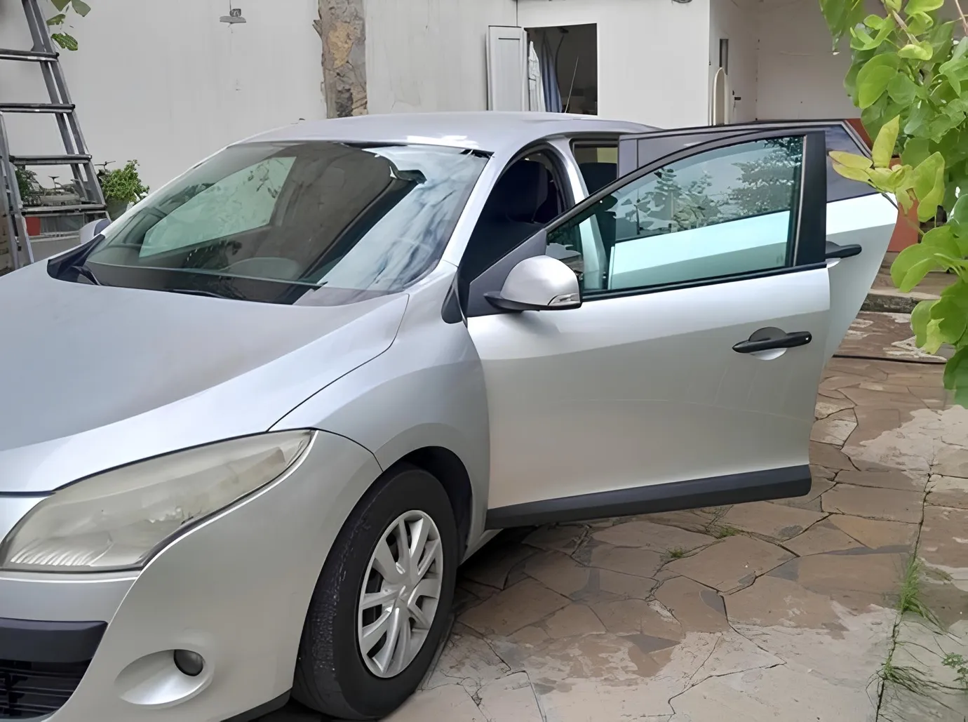 Renault Megane, 1.5 L, 2009 year, 271 000 km, Baku - Price: 9 900 ₼ - Tunel.az