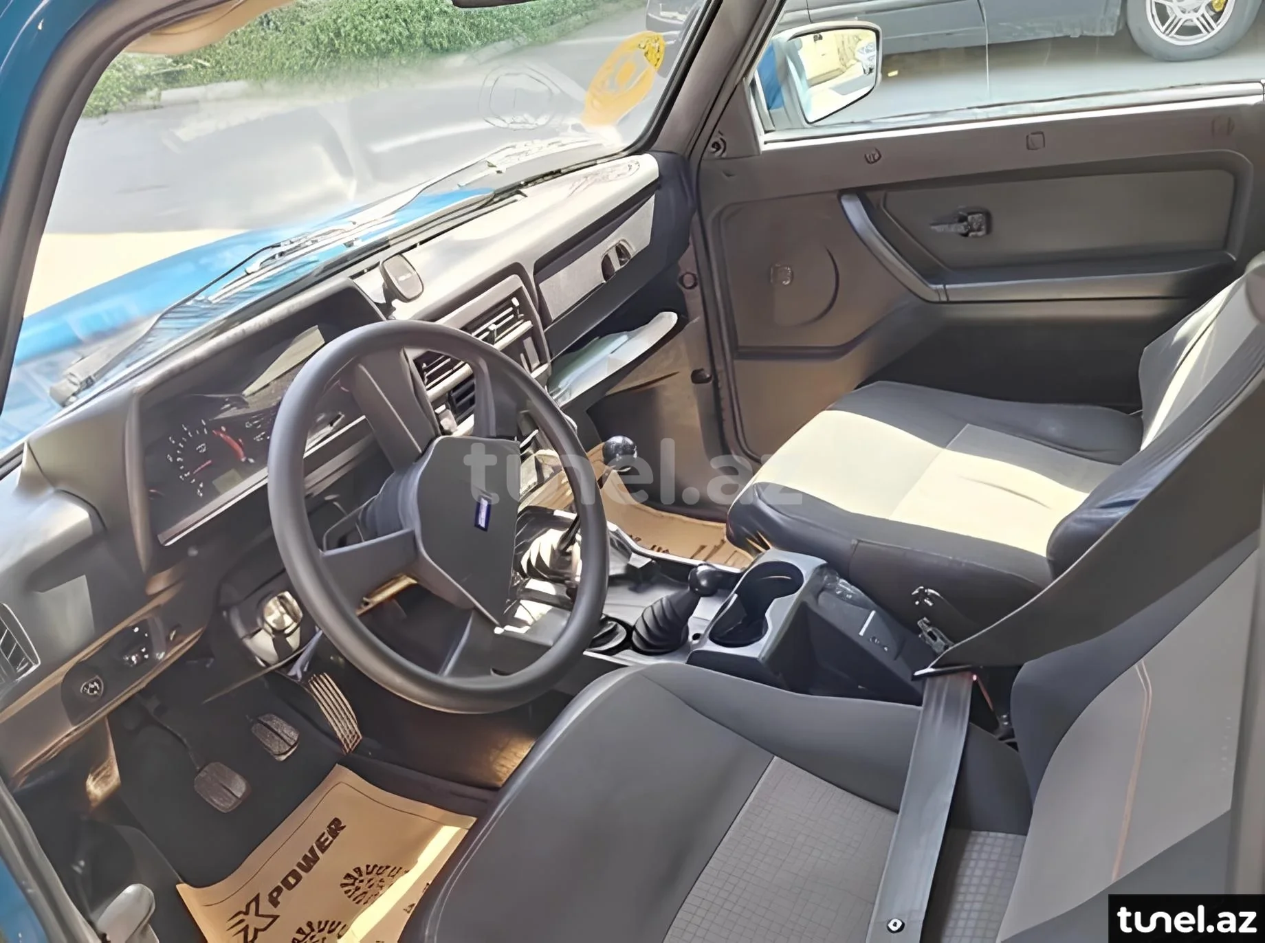 LADA (VAZ) Niva 2013