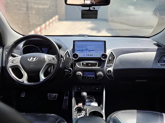 Hyundai ix35, 2.0 L, 2011 i̇l, 270 000 km, Bakı - Qiymət: 19 800 ₼ - Tunel.az