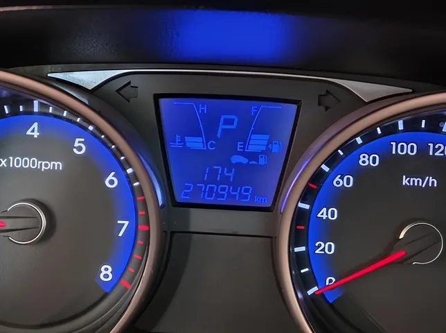 Hyundai ix35, 2.0 L, 2011 i̇l, 270 000 km, Bakı - Qiymət: 19 800 ₼ - Tunel.az
