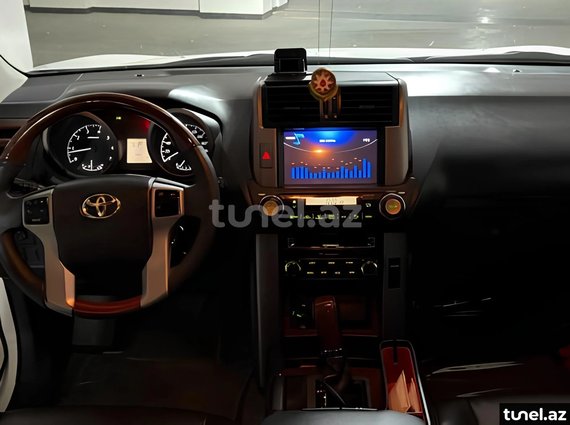 Toyota Land Cruiser Prado 2012