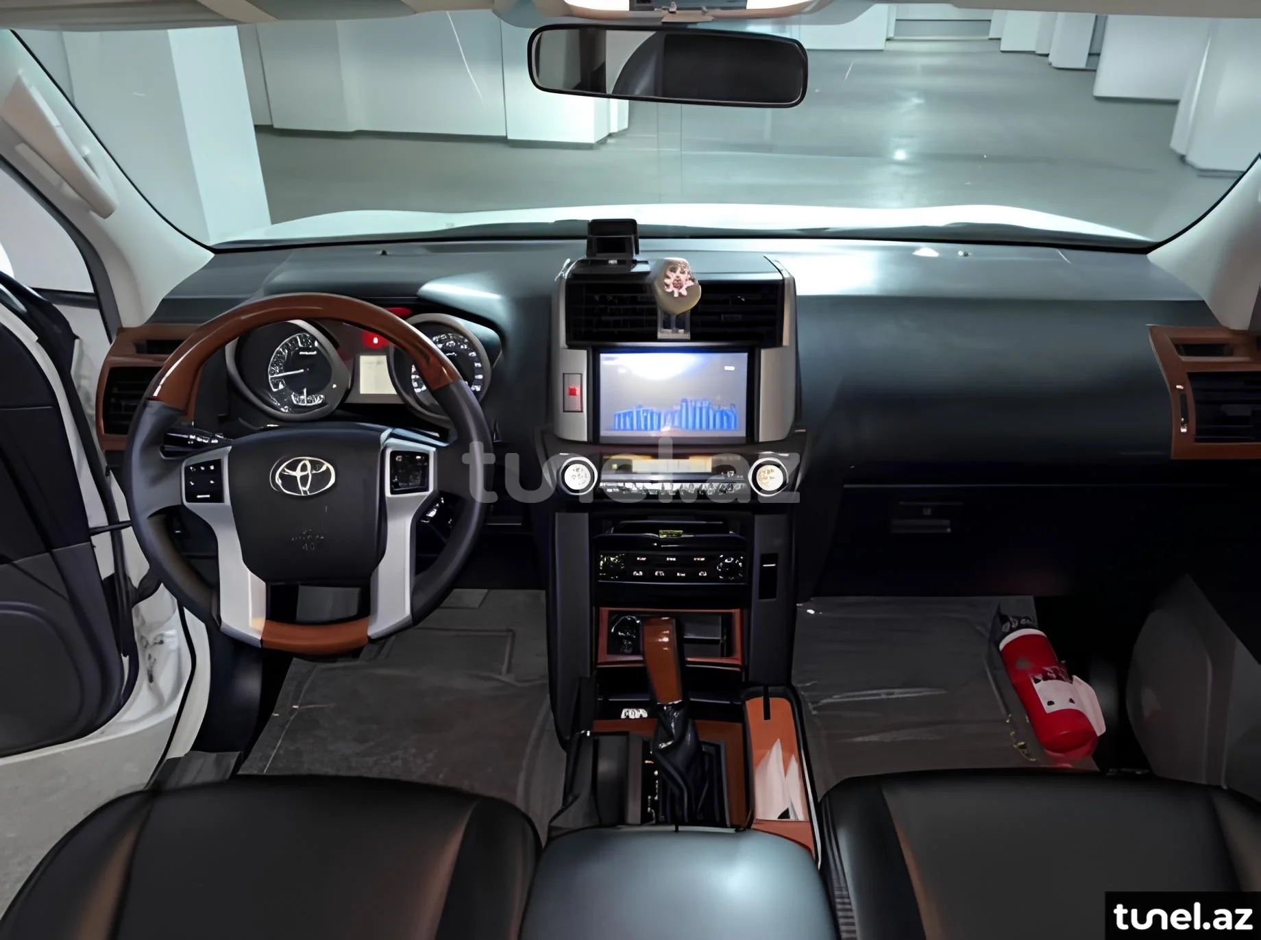 Toyota Land Cruiser Prado 2012