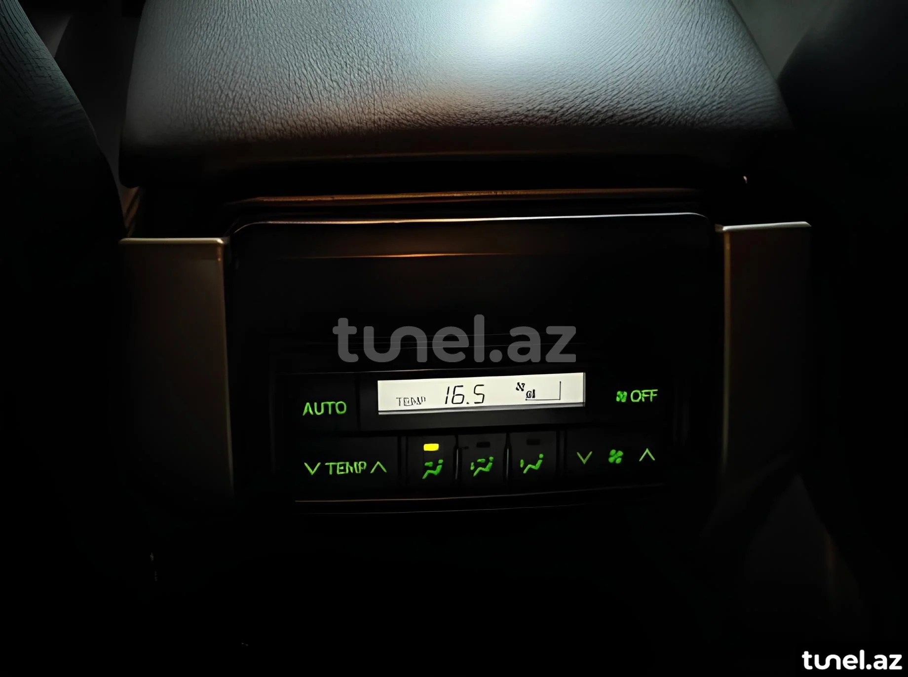 Toyota Land Cruiser Prado 2012