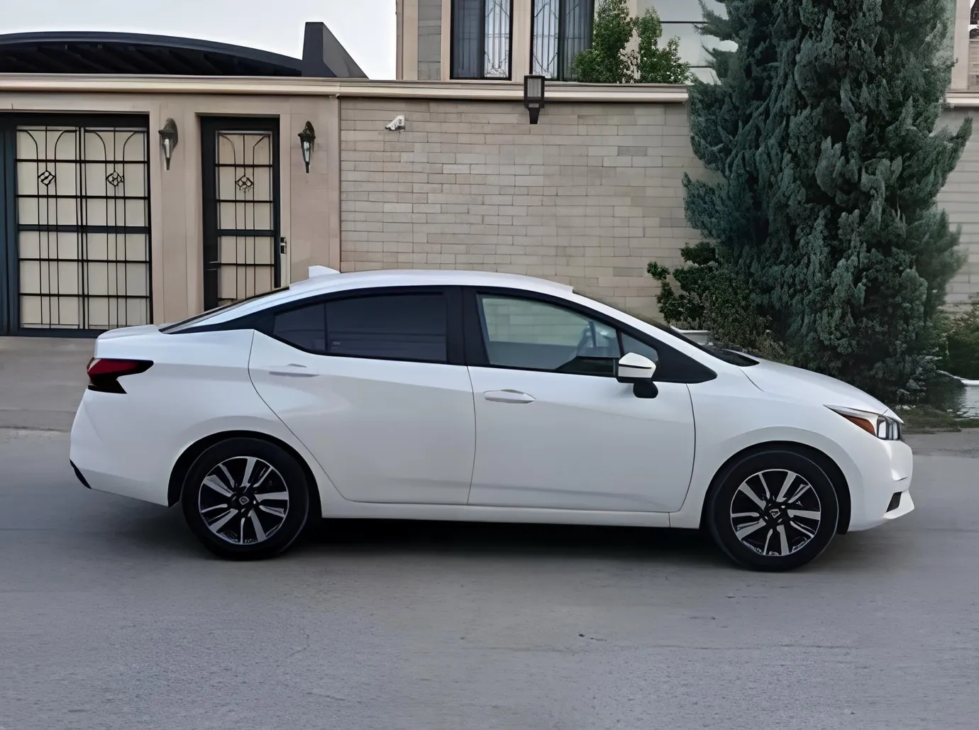 Nissan Sunny, 1.6 L, 2021 ano, 120 000 km, Sumgayit - Preço: 21 000 ₼ - Tunel.az