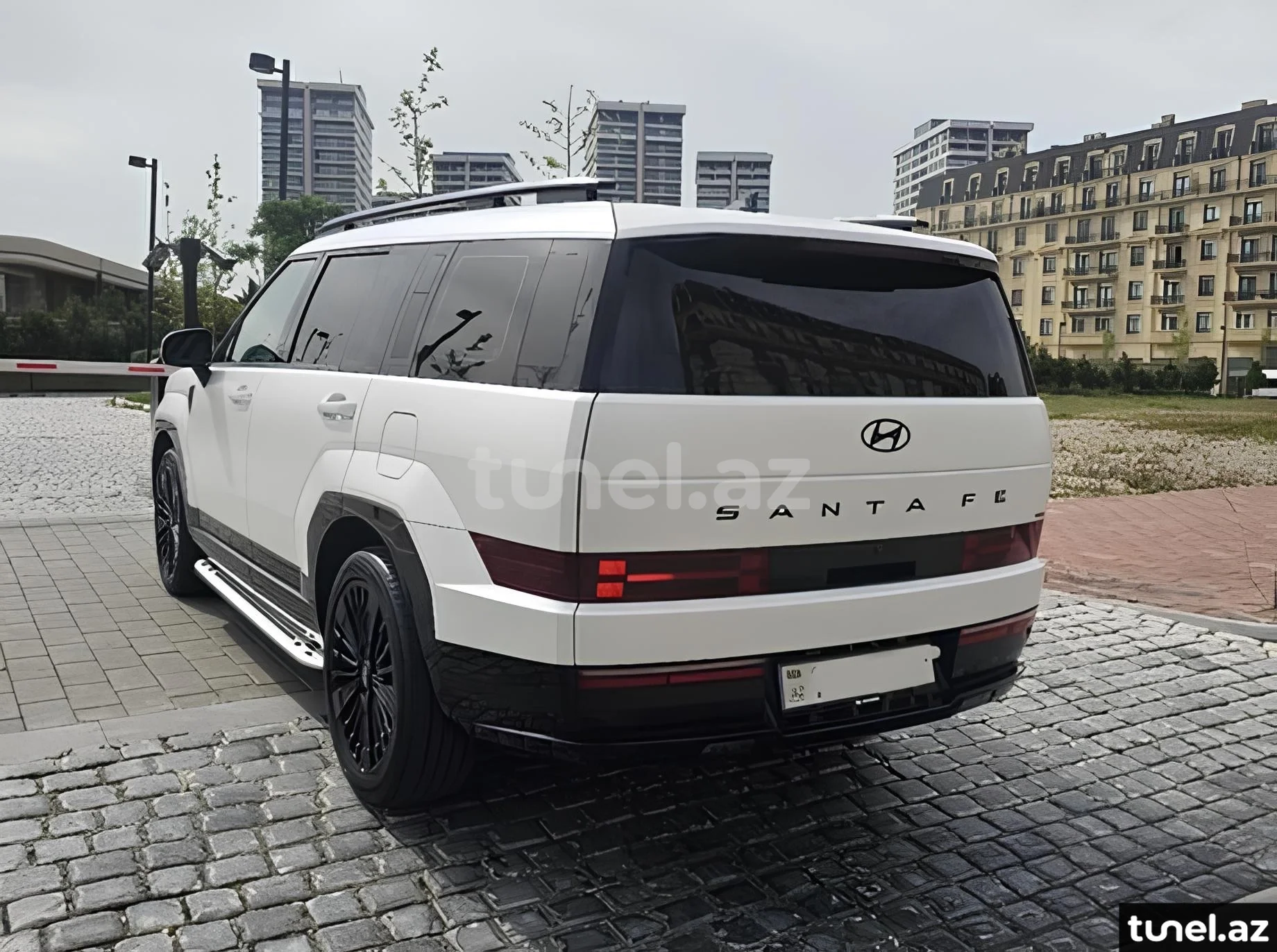 Hyundai Santa Fe 2023