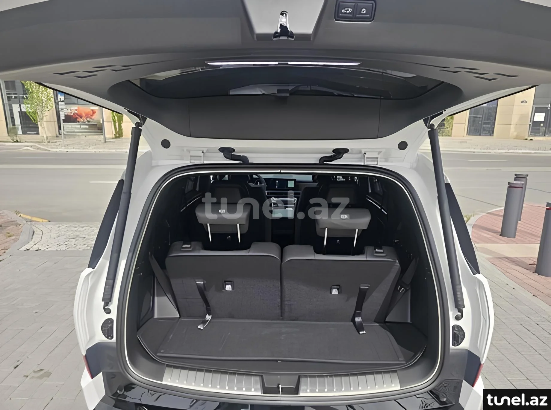 Hyundai Santa Fe 2023