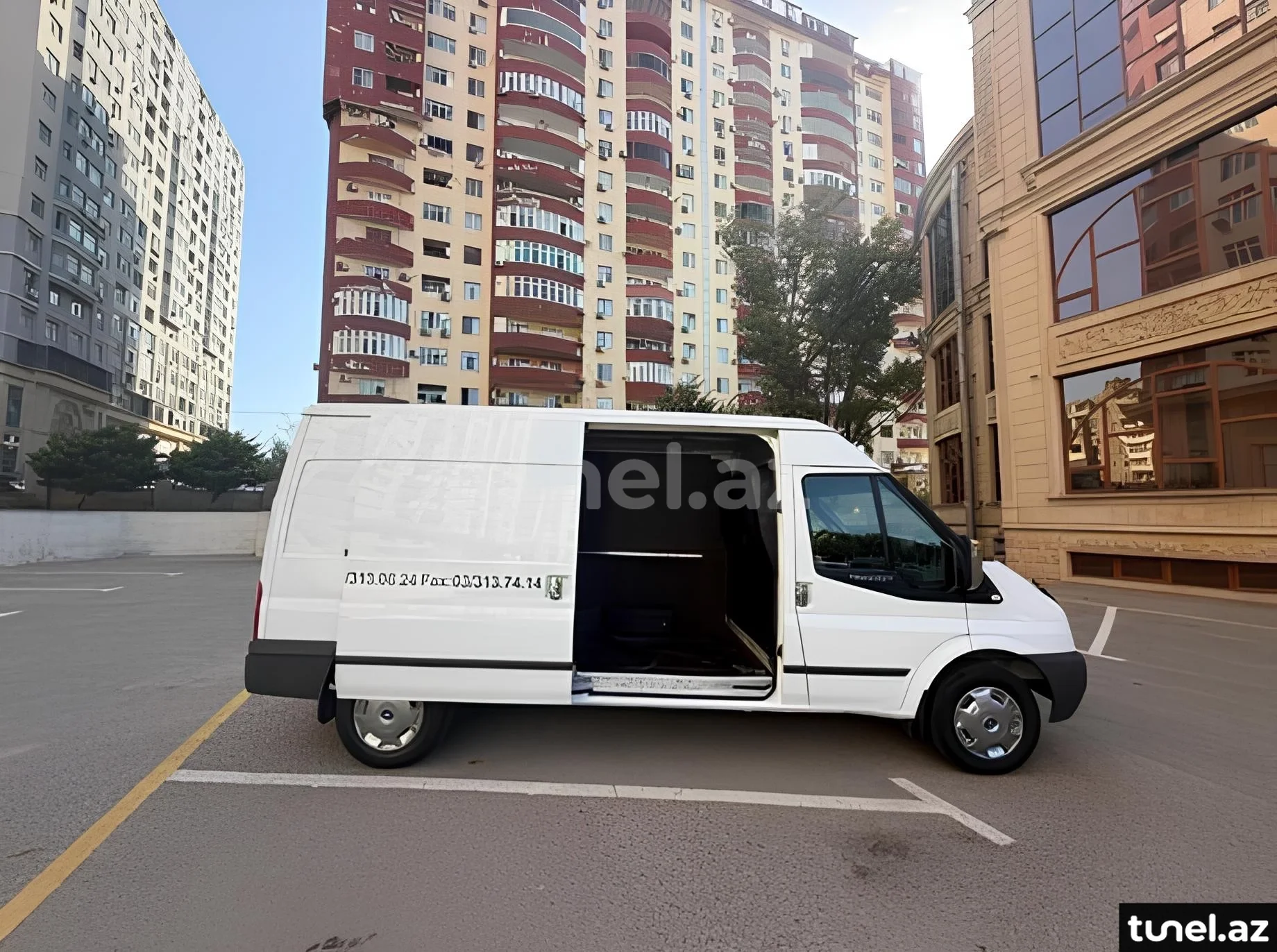 Ford Transit 2011