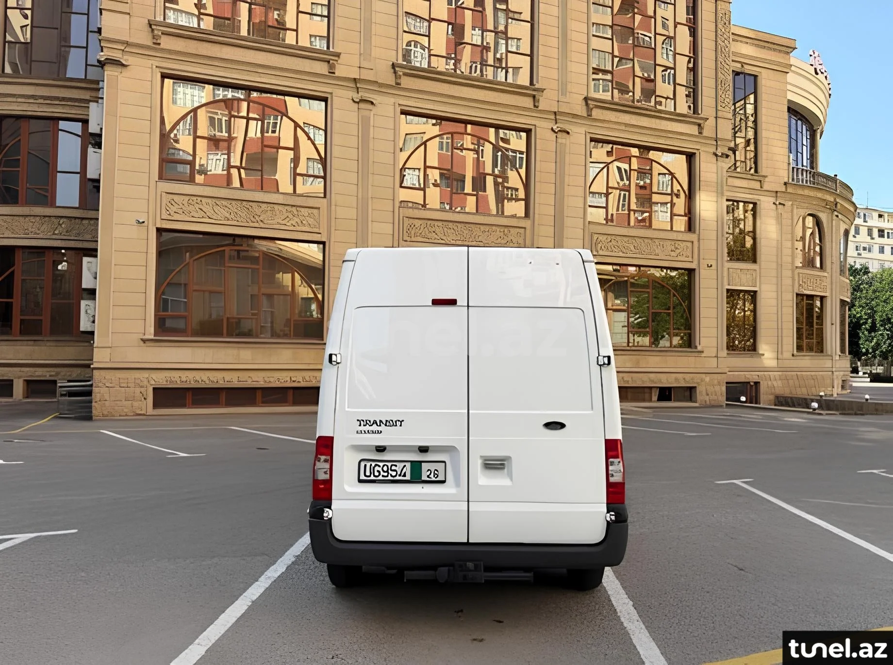 Ford Transit 2011