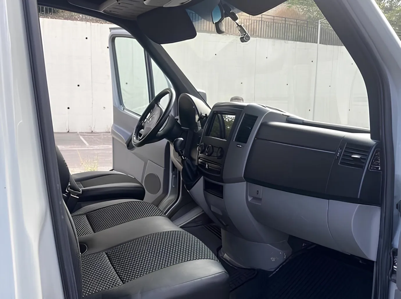 Mercedes Sprinter 313, 2.2 L, 2008 year, 360 000 km, Baku - Price: 21 000 ₼ - Tunel.az