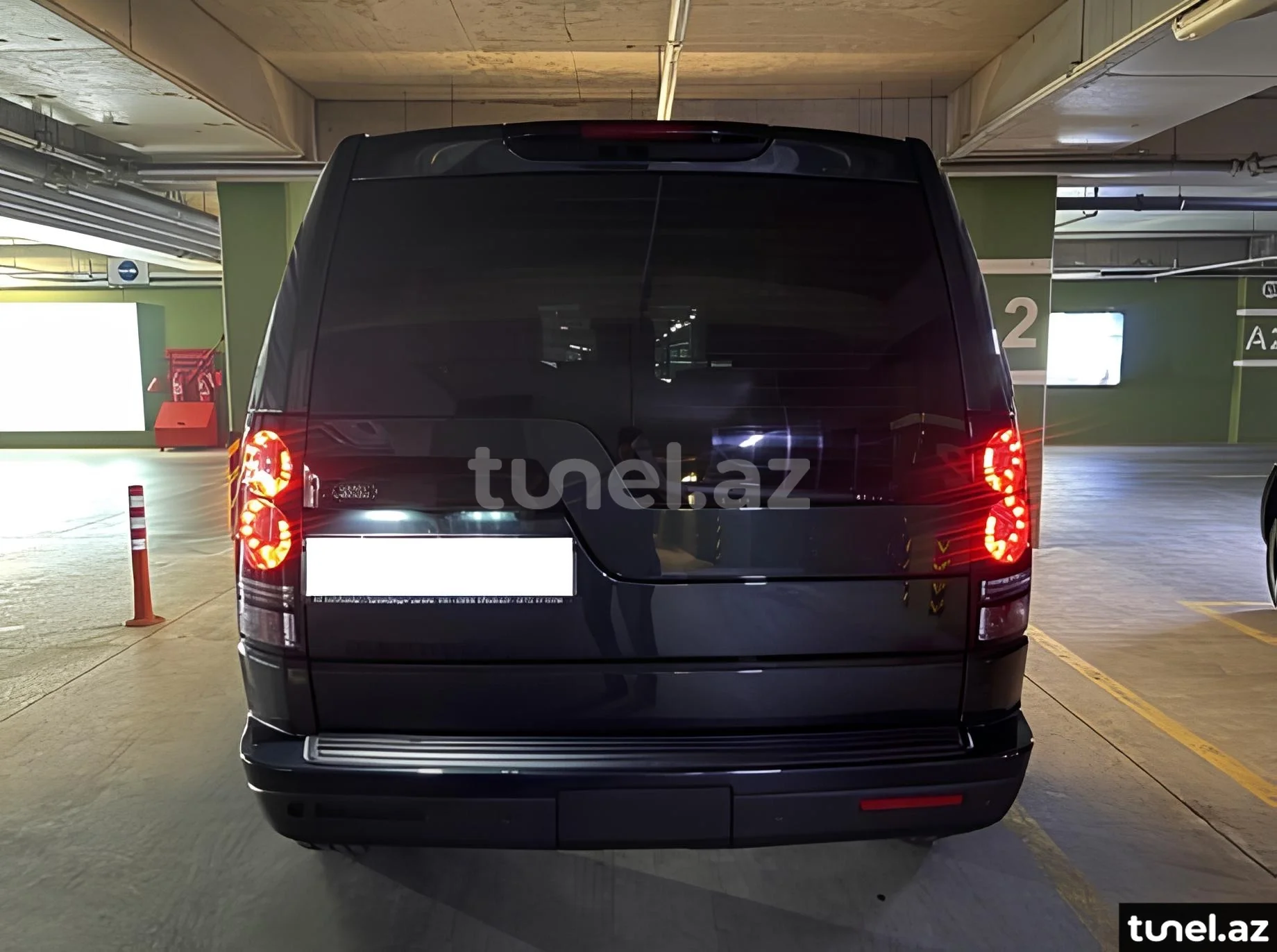 Land Rover Discovery 2014