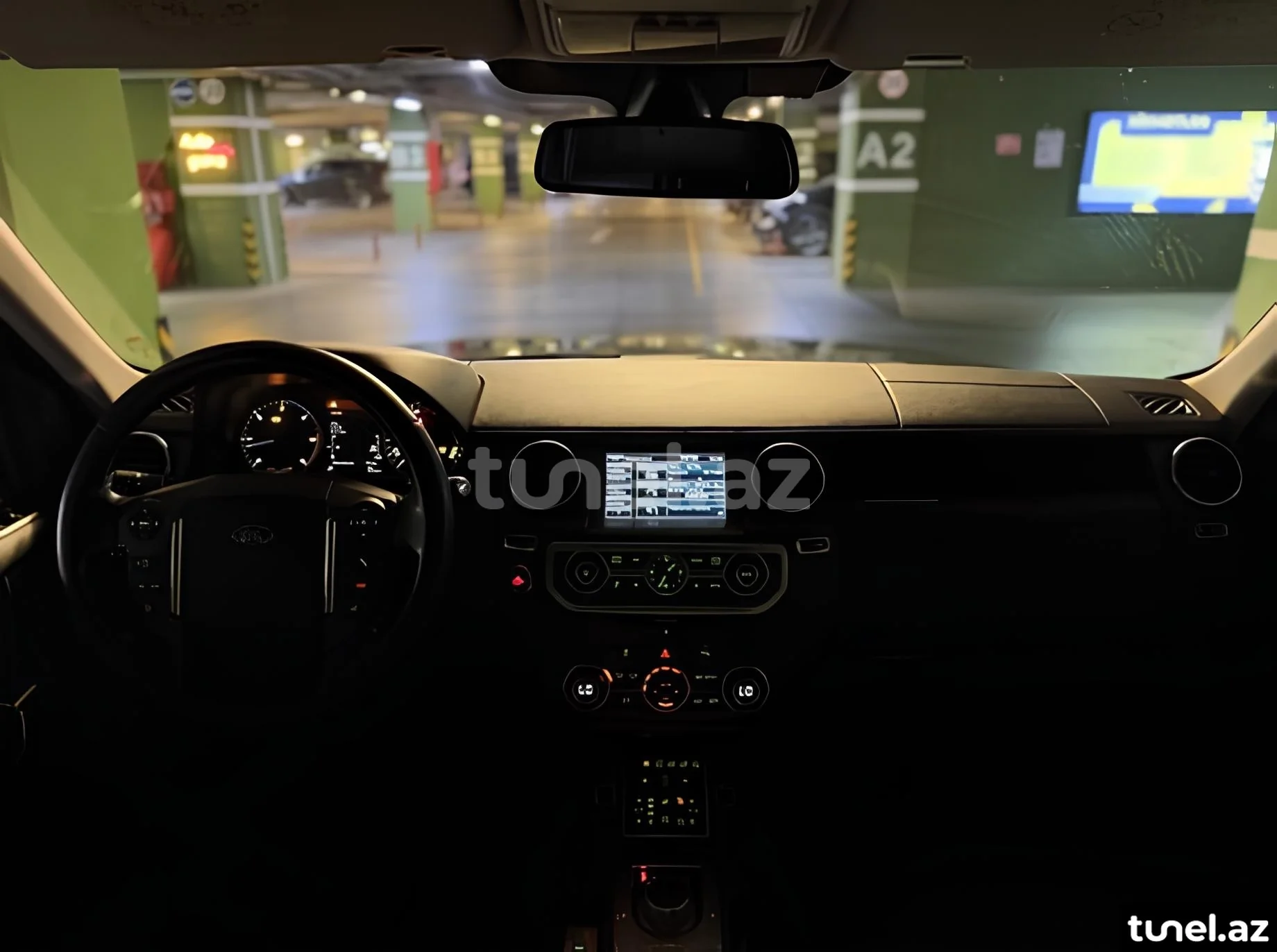 Land Rover Discovery 2014
