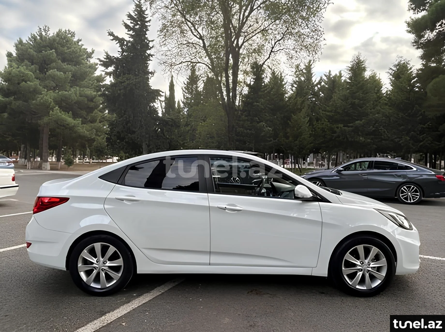 Hyundai Accent 2011