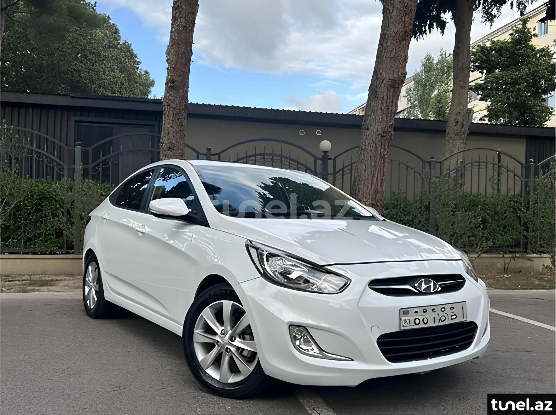 Hyundai Accent 2011