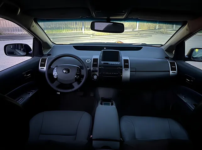 Toyota Prius, 1.5 L, 2007 წელი, 280 000 km, Baku - ფასი: 14 700 ₼ - Tunel.az