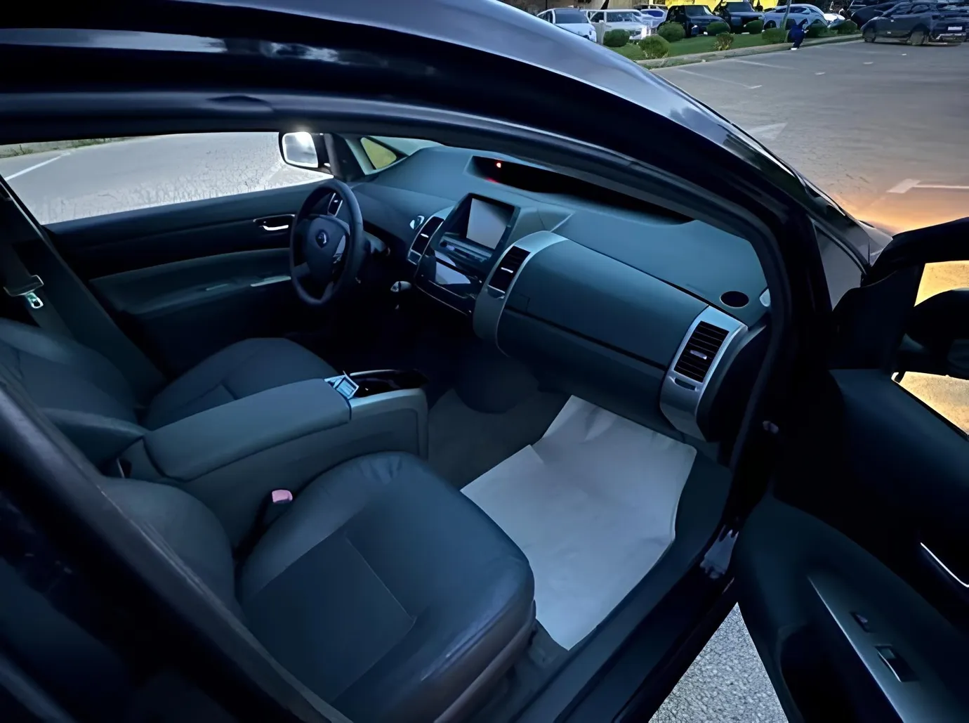 Toyota Prius, 1.5 L, 2007 წელი, 280 000 km, Baku - ფასი: 14 700 ₼ - Tunel.az