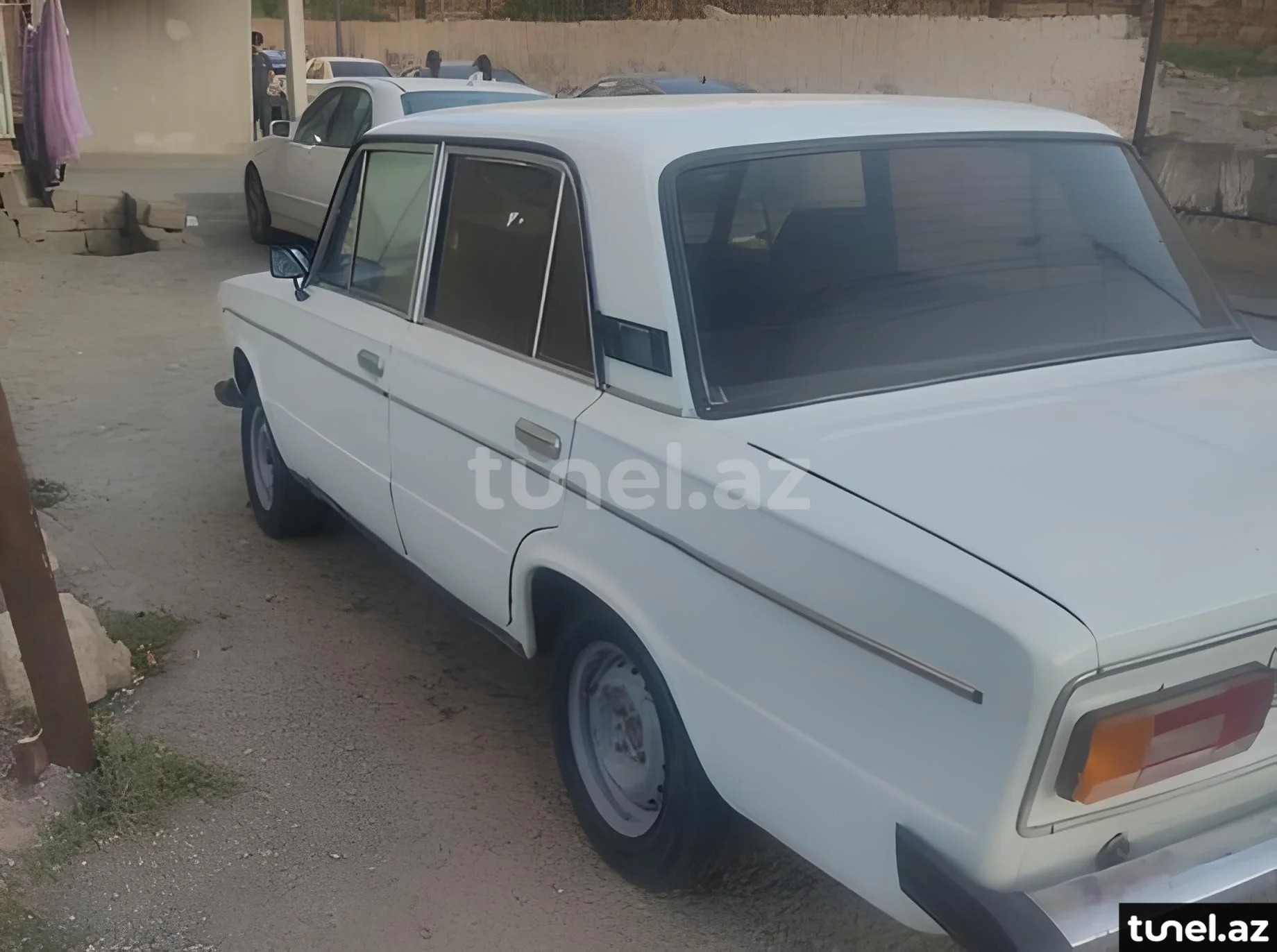 LADA (VAZ) 2106 1988