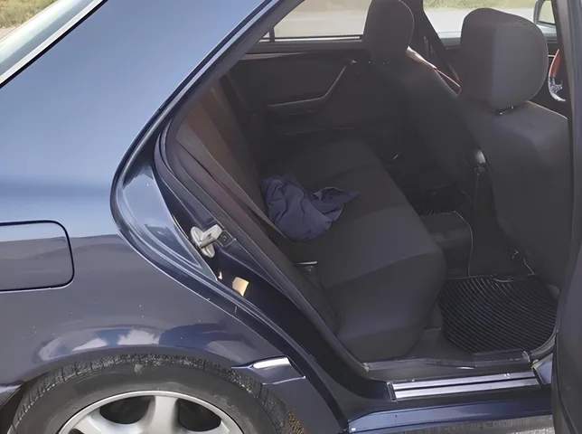 Mercedes C 180, 1.8 L, 1996 year, 465 000 km, Khizi - Price: 8 200 ₼ - Tunel.az