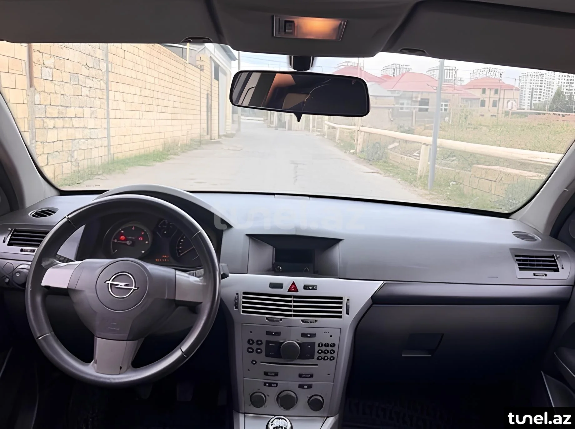 Opel Astra 2010