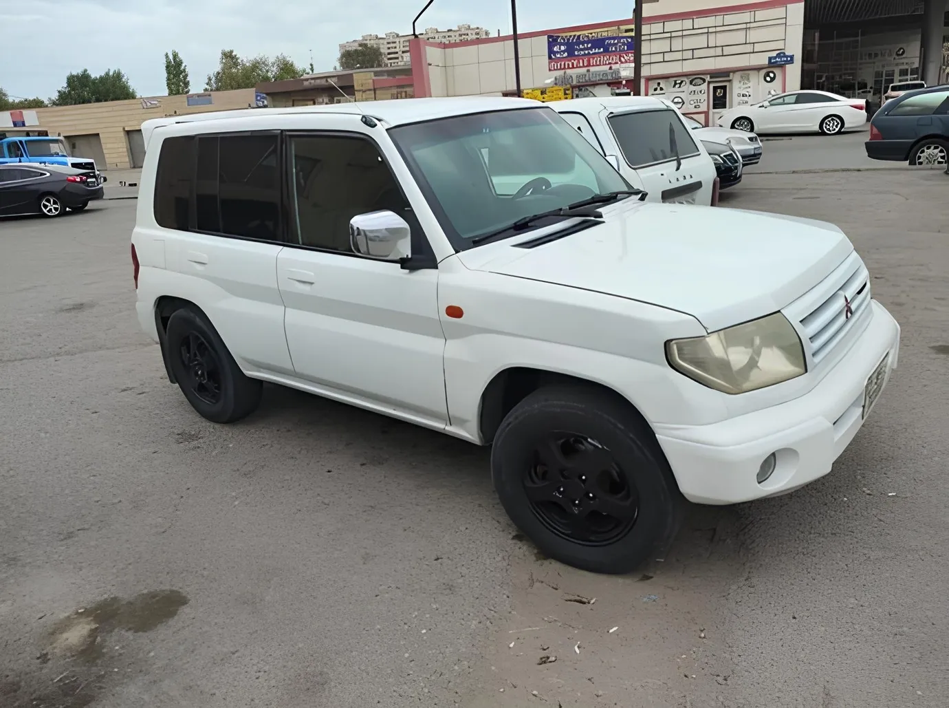 Mitsubishi Pajero io, 1.8 L, 1998 año, 364 000 km, Sumgayit - Precio: 8 400 ₼ - Tunel.az
