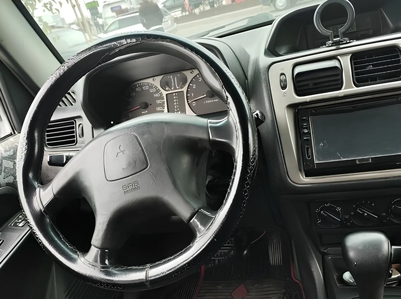 Mitsubishi Pajero io, 1.8 L, 1998 año, 364 000 km, Sumgayit - Precio: 8 400 ₼ - Tunel.az