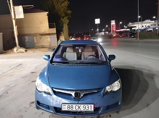 Honda Civic, 1.3 L, 2009 წელი, 300 000 km, Baku - ფასი: 9 500 ₼ - Tunel.az
