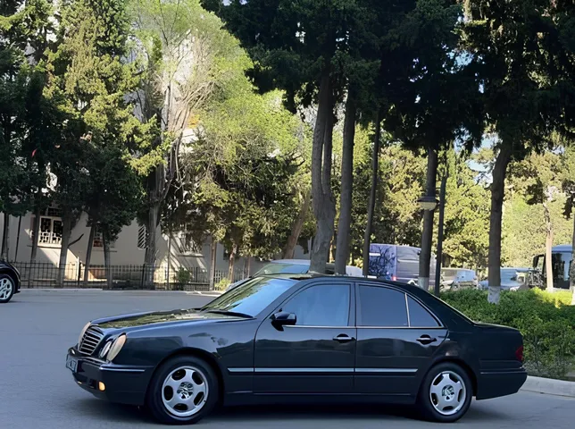 Mercedes E 200, 2.0 L, 2001 წელი, 335 641 km, Sumgayit - ფასი: 10 800 ₼ - Tunel.az