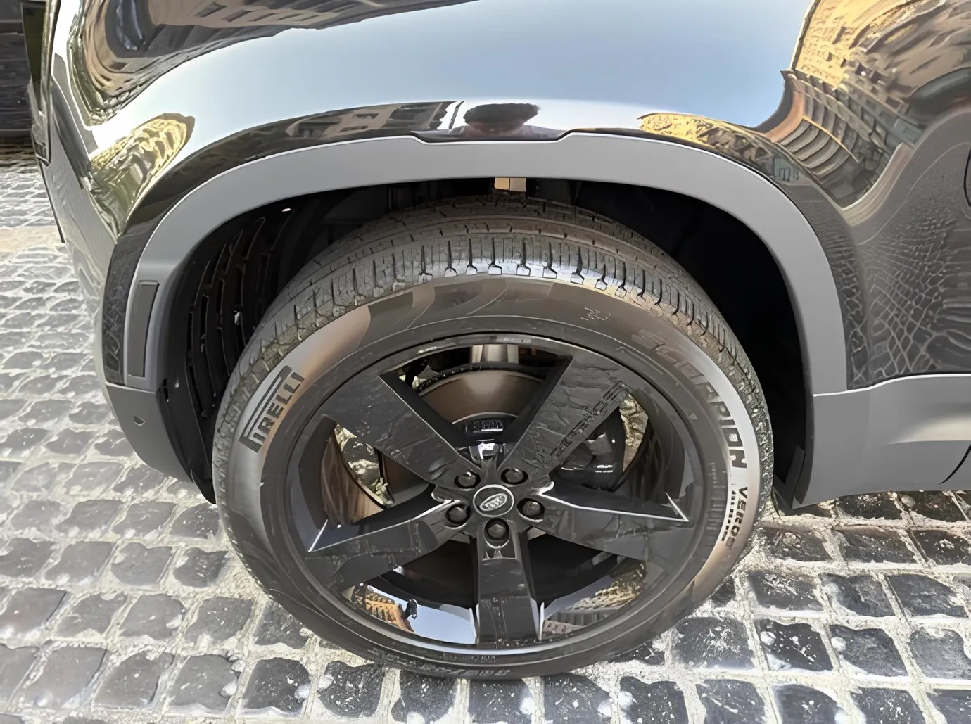 Land Rover Defender, 2.0 L, 2023 წელი, 53 000 km, Baku - ფასი: 148 000 ₼ - Tunel.az