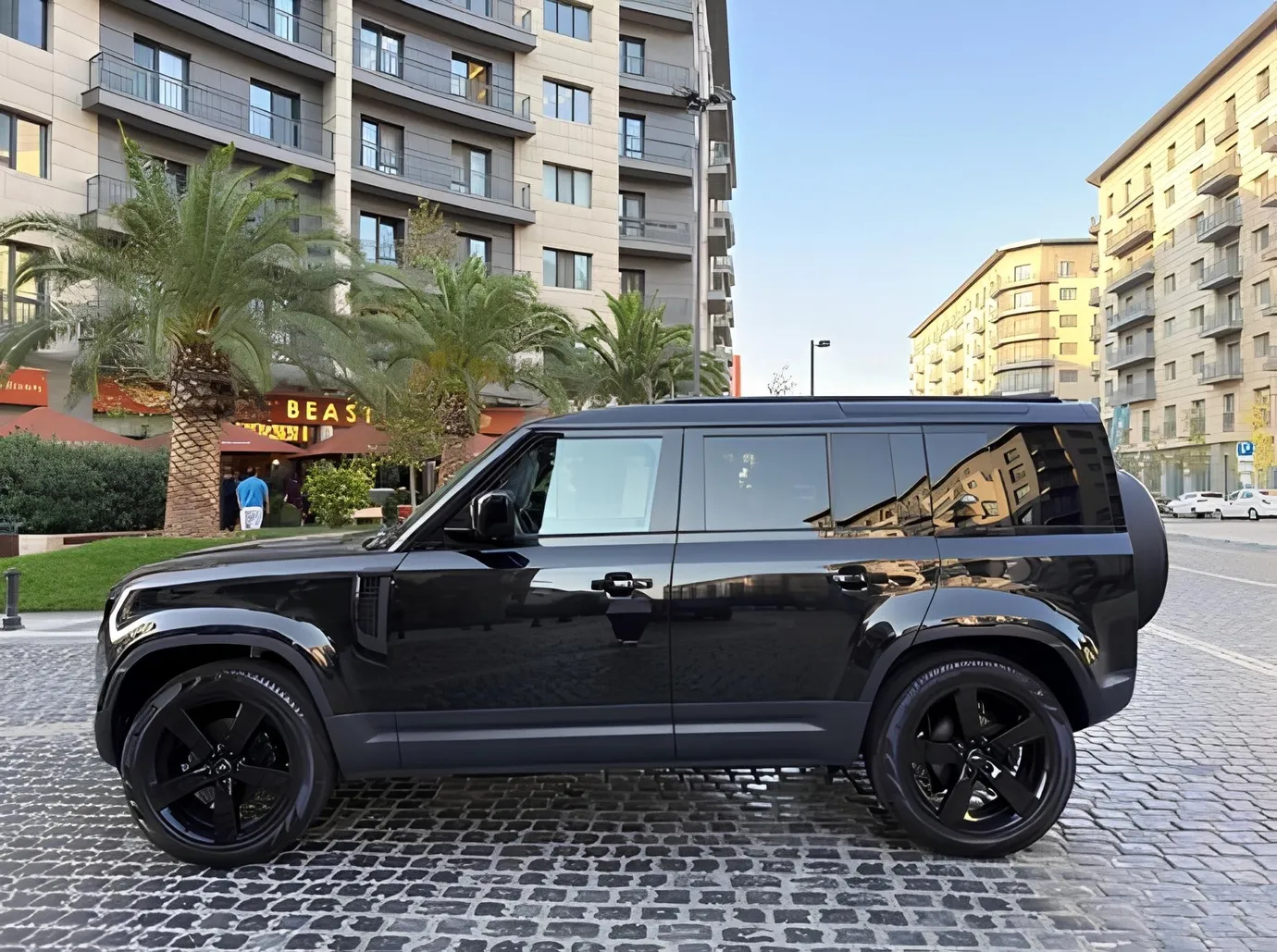 Land Rover Defender, 2.0 L, 2023 წელი, 53 000 km, Baku - ფასი: 148 000 ₼ - Tunel.az