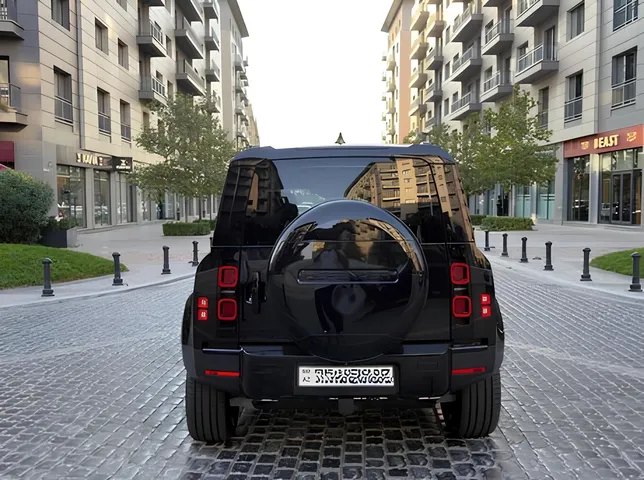 Land Rover Defender, 2.0 L, 2023 წელი, 53 000 km, Baku - ფასი: 148 000 ₼ - Tunel.az
