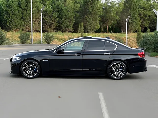 BMW 528, 2.0 L, 2014 год, 140 000 km, Гянджа - Цена: 27 300 ₼ - Tunel.az
